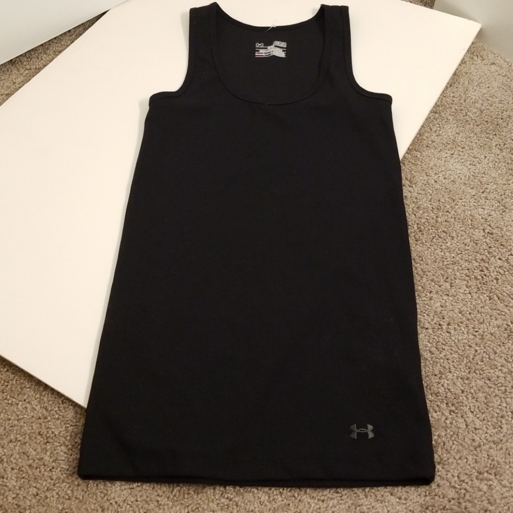 NEW Medium Under Armour Fitted Ribbed Black Tank